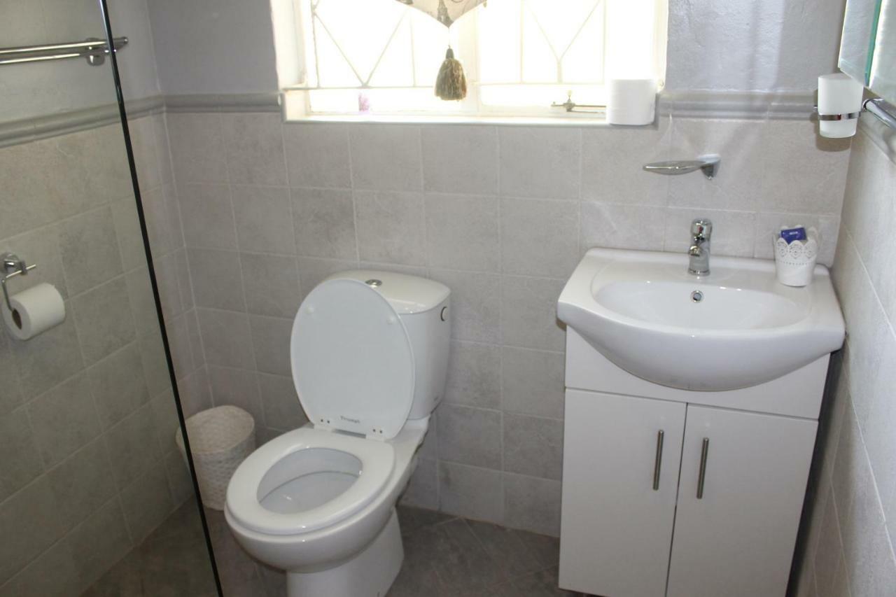 Berry Lane Guesthouse Kroonstad Esterno foto