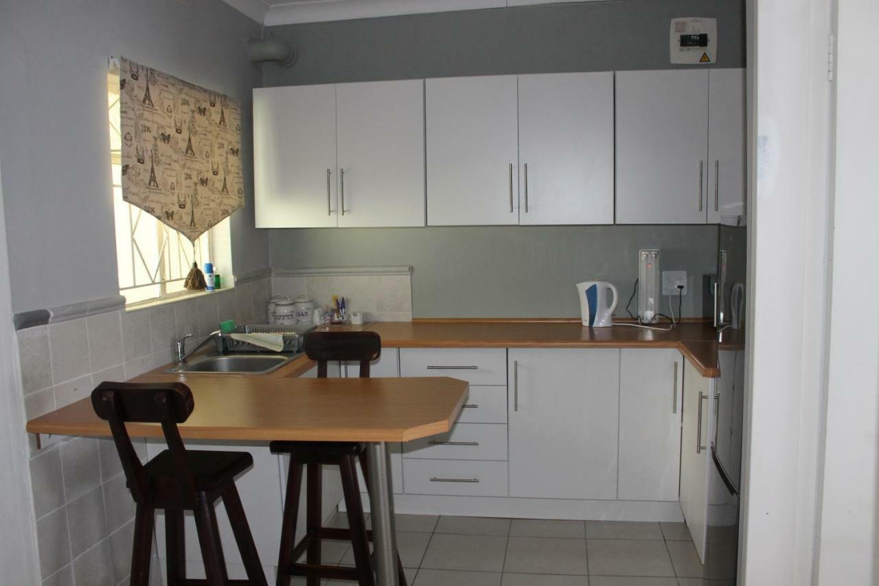 Berry Lane Guesthouse Kroonstad Esterno foto