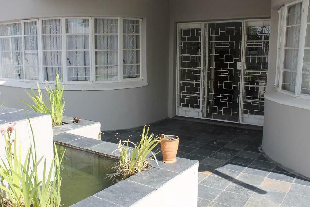 Berry Lane Guesthouse Kroonstad Esterno foto