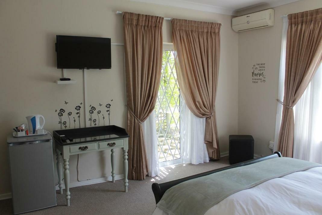 Berry Lane Guesthouse Kroonstad Esterno foto
